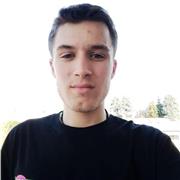 Offro lezioni a ragazzi di scuole medie e superiori, adattandomi alle loro esigenze!!